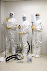 Cleanroom Cleaning Crew